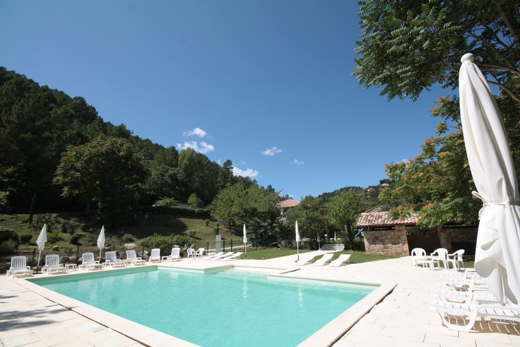 Logis Hotel Restaurant Le Domaine De L'Eau Vive Largentière Екстериор снимка