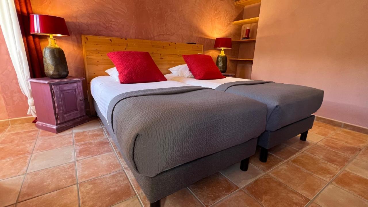 Logis Hotel Restaurant Le Domaine De L'Eau Vive Largentière Екстериор снимка