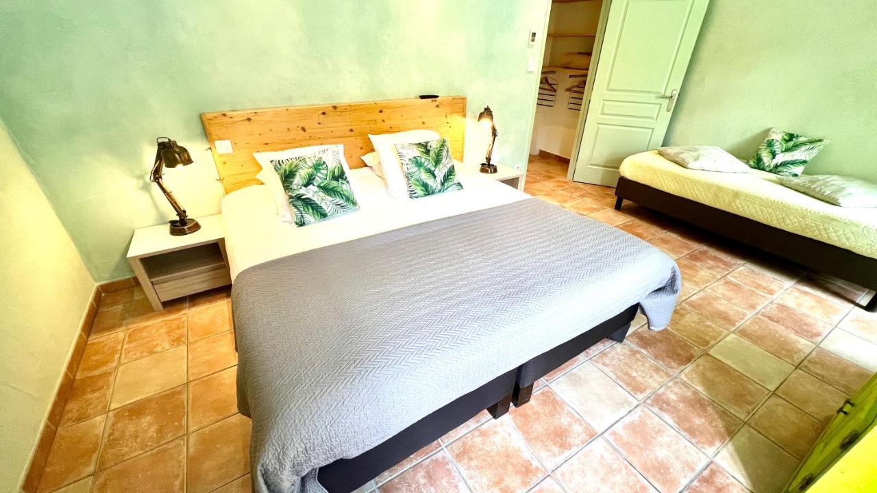 Logis Hotel Restaurant Le Domaine De L'Eau Vive Largentière Екстериор снимка