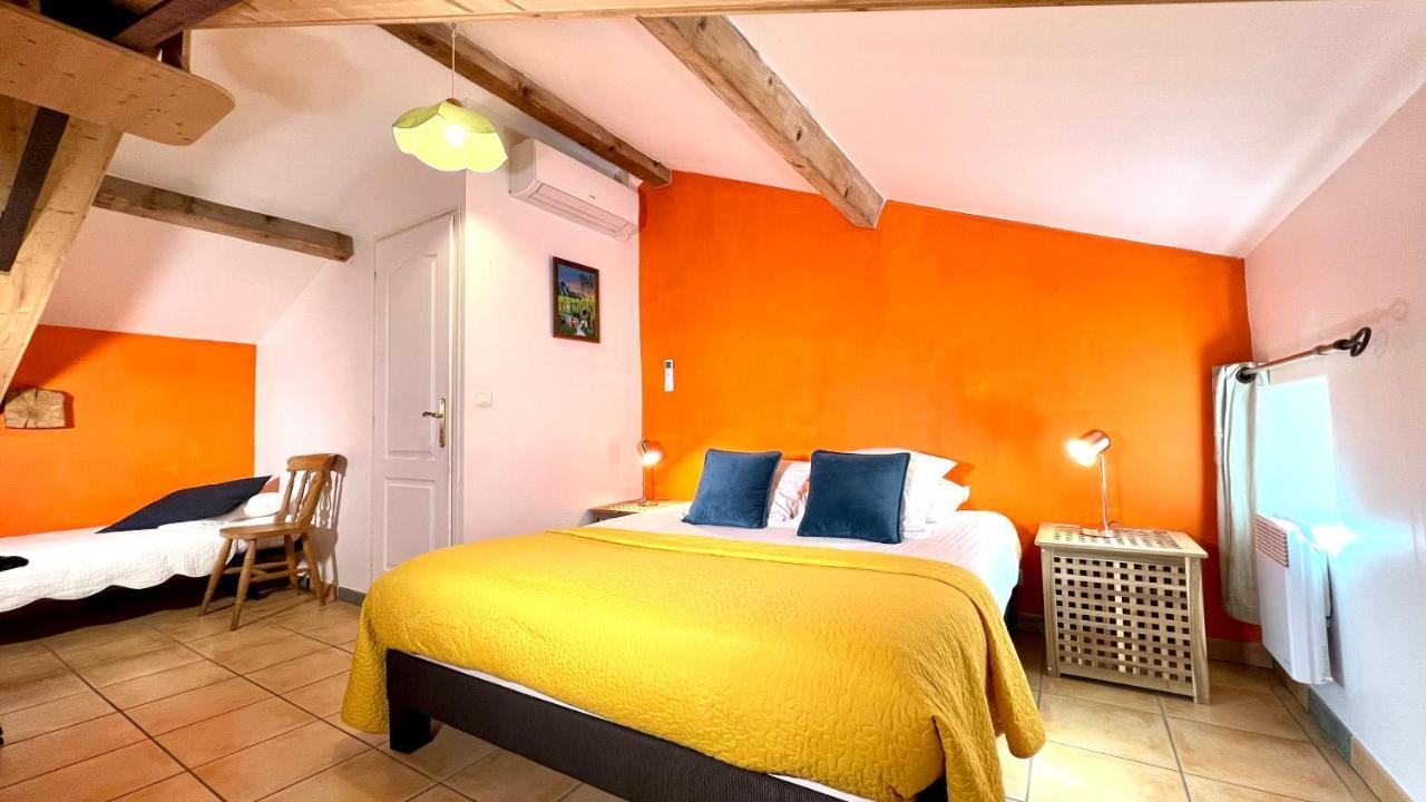 Logis Hotel Restaurant Le Domaine De L'Eau Vive Largentière Екстериор снимка