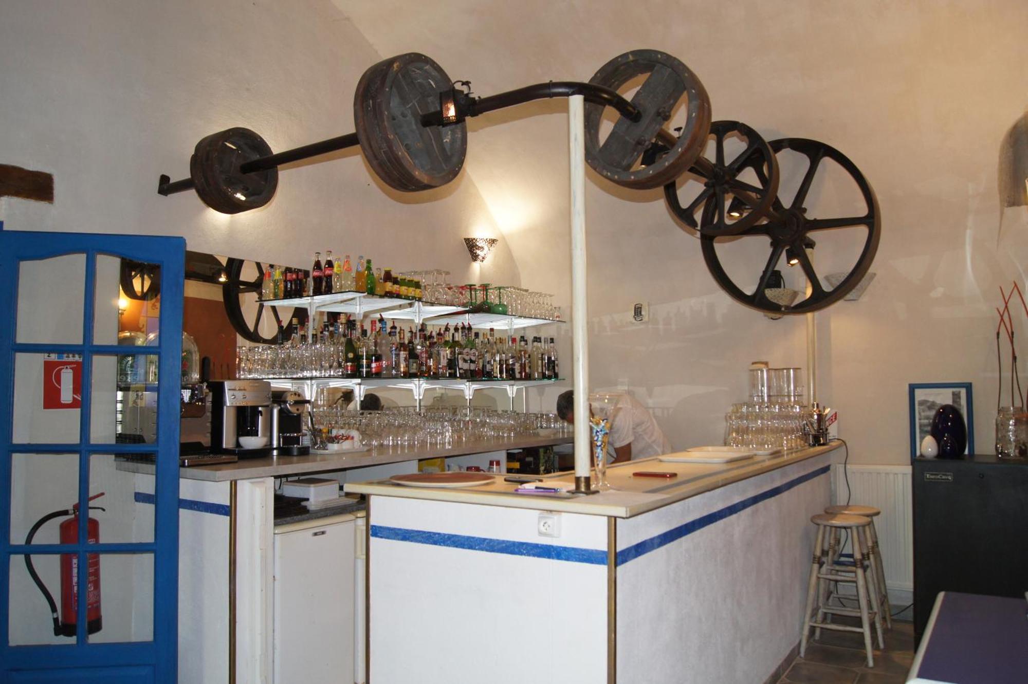 Logis Hotel Restaurant Le Domaine De L'Eau Vive Largentière Екстериор снимка