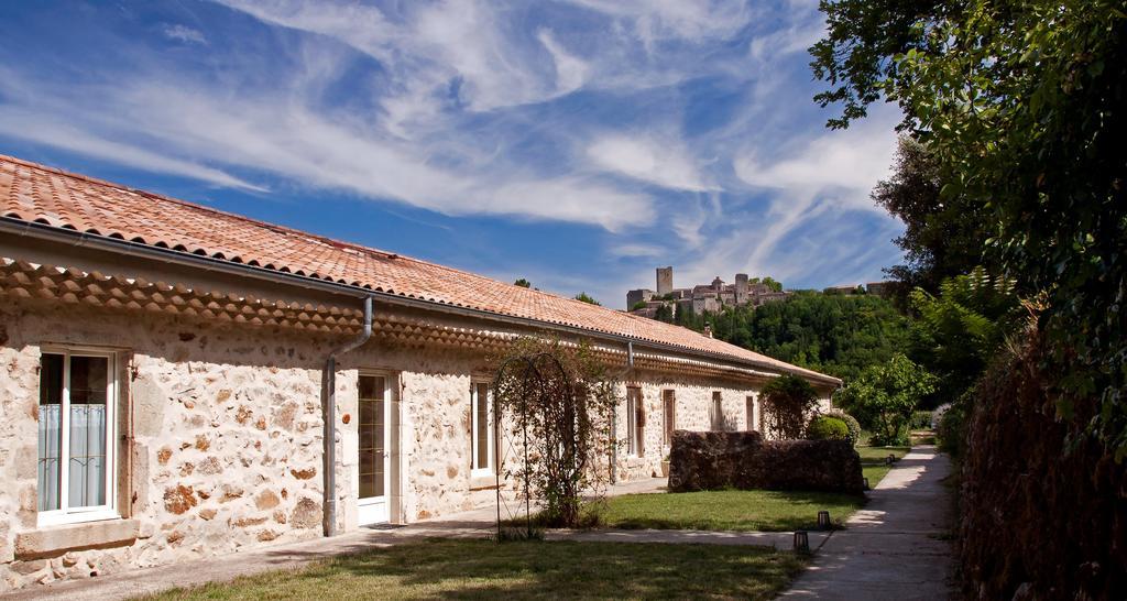 Logis Hotel Restaurant Le Domaine De L'Eau Vive Largentière Екстериор снимка