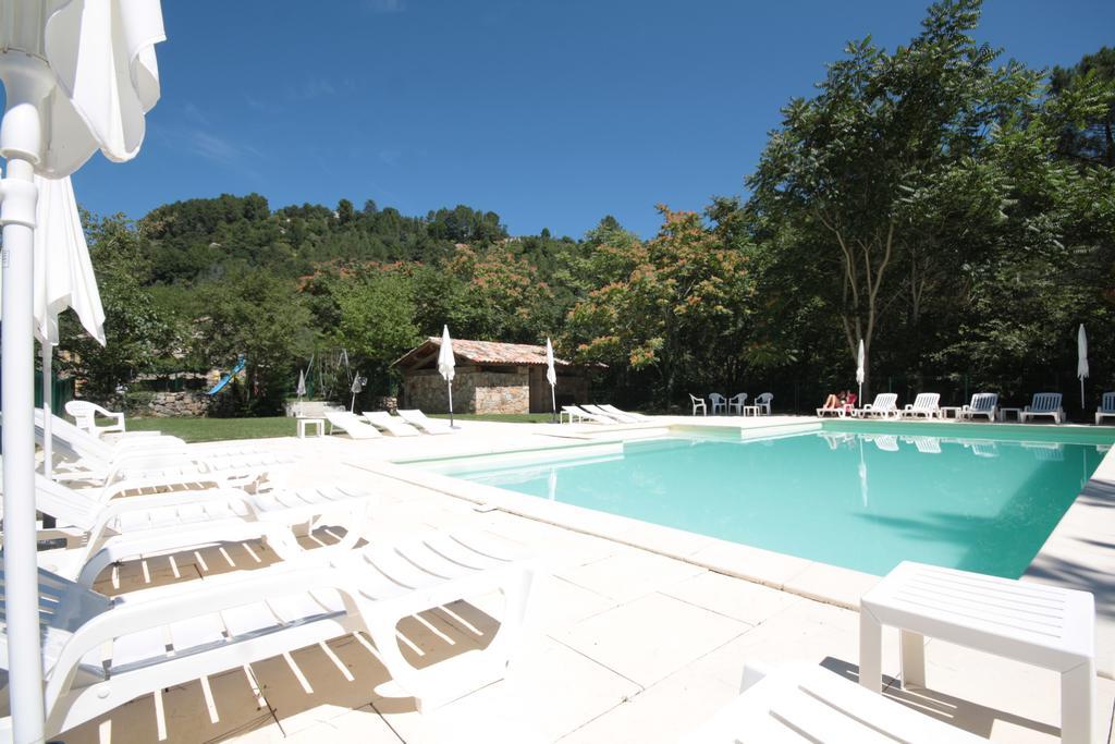Logis Hotel Restaurant Le Domaine De L'Eau Vive Largentière Екстериор снимка